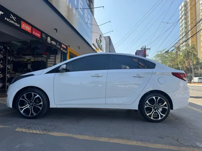 Hyundai HB20S C.plus/c.style 1.6 Flex 16V Mec.4p 2019