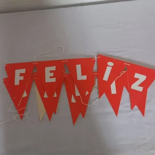 faixa decorativa de aniversário