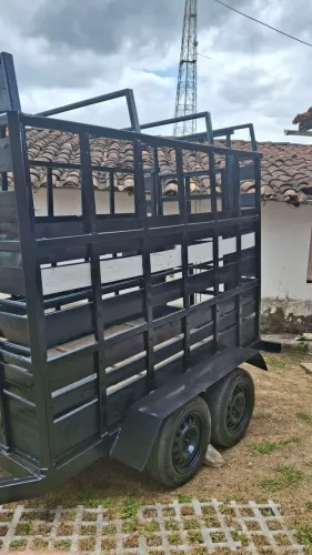 Carroça para carregar animais
