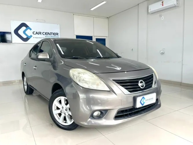 Nissan Versa SL 1.6 16V Flex Fuel 4P Mec. 2013