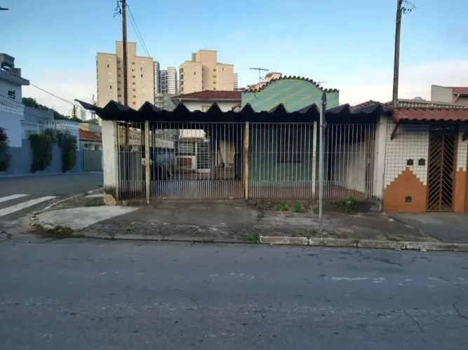 Terreno com casa à venda na Vila Carrão com 176m²