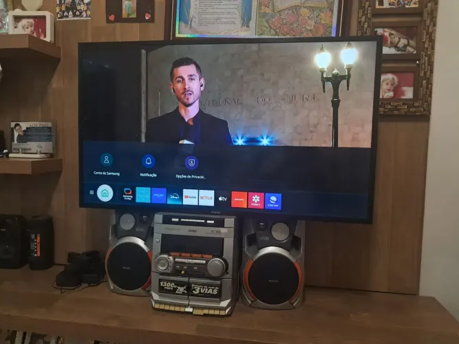 Smart TV Samsung com recursos avançados