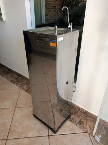 Bebedouro de Pressão Libell em Aço Inox