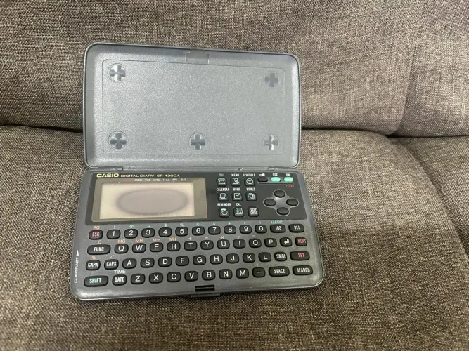 Calculadora Casio SF 4300 A