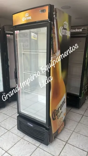 Cervejeiras expositoras