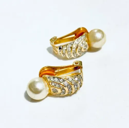 Brinco de Pérola com brilhantes