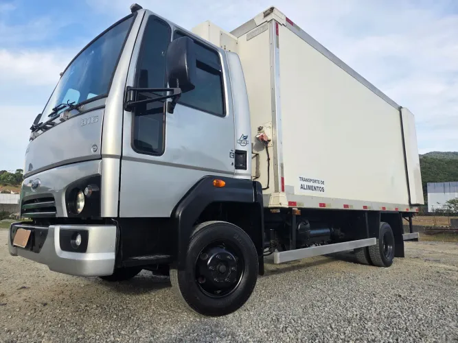 Caminhão 3/4, Ford cargo 816, Caminhão Frigorífico baú 