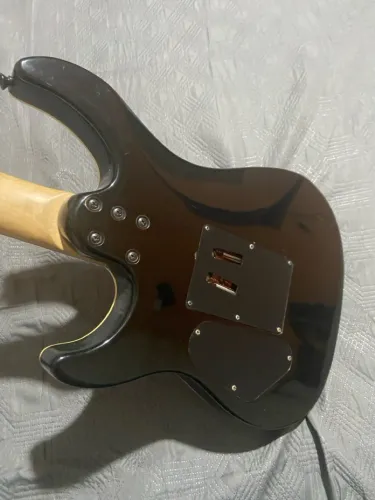 Guitarra Peavey Predator 2 !