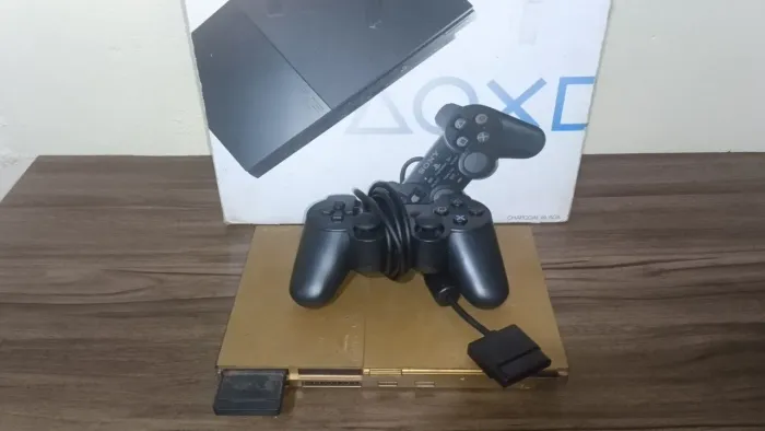 PS2 Dourado 