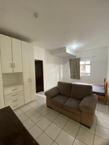 ALUGO KITNET MOBILIADA R$ 1.200,00 - INCLUSO ÁGUA E LUZ 