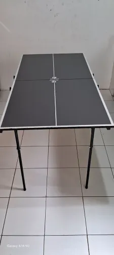 Vende-se mini mesa de ping-pong