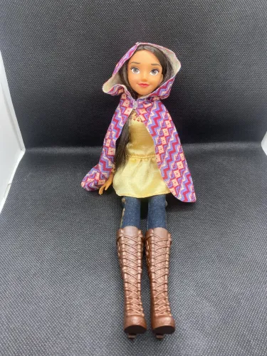 Boneca Elena de Avalor 