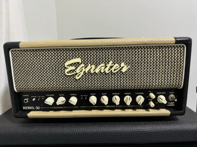 Amplificador egnater Rebel 30 