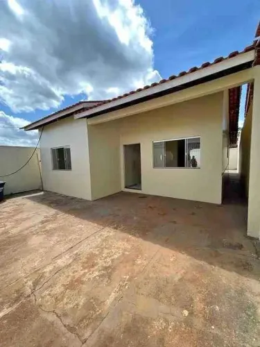 Casa em Aguas Lindas 