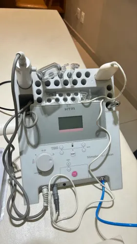 Vácuoterapia, Alta frequência e peeling ultrassônico Stimulus Face Clean HTM