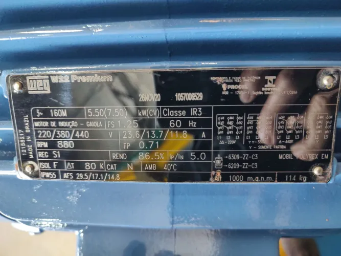 Motor Weg 7,5cv 8 pólos 
