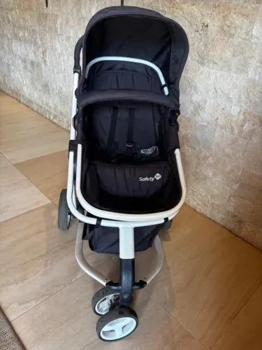 Carrinho de Bebê Safety 1st
