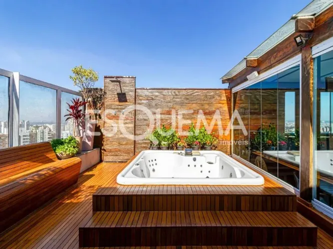 Cobertura duplex com área gourmet e vista privilegiada