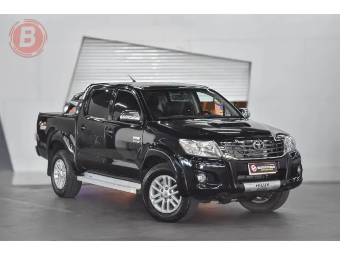 Toyota Hilux CD SRV D4-d 4X4 3.0 TDI Diesel AUT 2015
