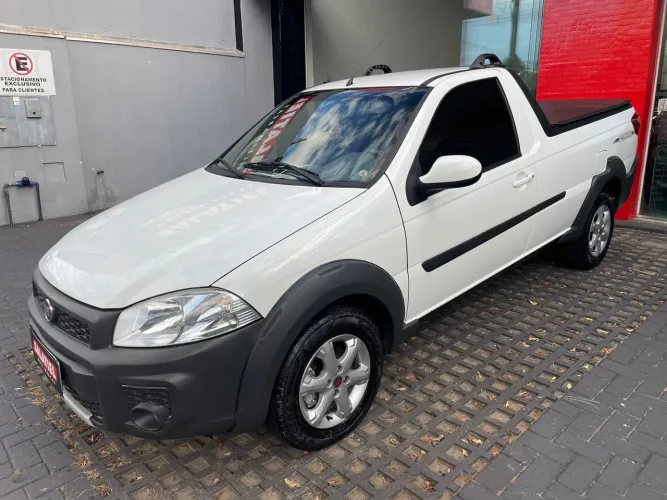 Strada 1.4 2020 freedom CS extra extra 