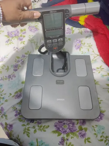 Balança Digital Omron HBF 514C