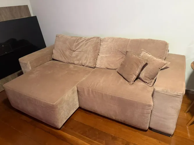Sofá retrátil - super confortável
