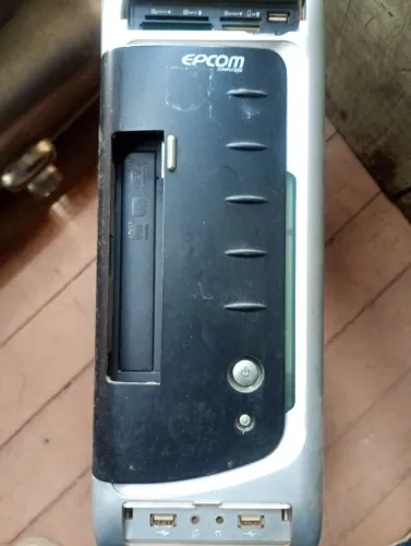 Antiga CPU 