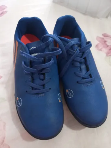 Chuteira masculina infantil tamanho 33