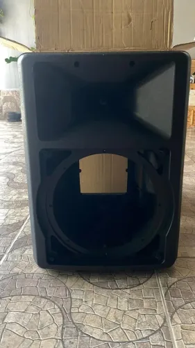 Gabinete para alto falante