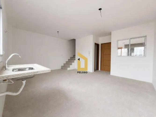 Apartamento duplex à venda | 2 dormitórios | varanda e quintal | 1 vaga | Tucuruvi - São P