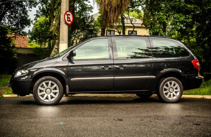 Chrysler Grand Caravan SE 3.3 V6 2002