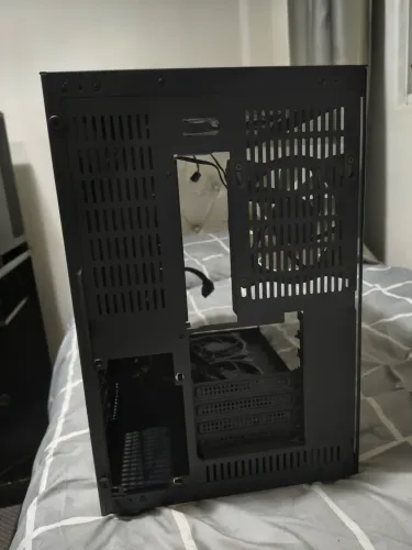Gabinete DT3 Hypespace Mid Tower + 10 Fans Cooler Master F120 Halo