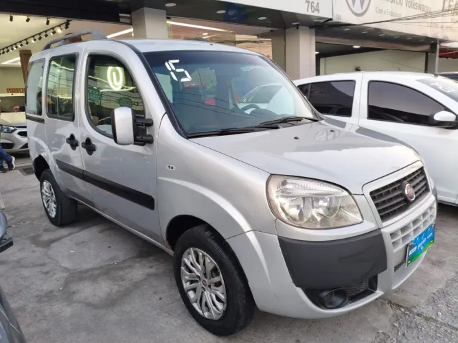 Fiat Doblo Attractive 1.4 Fire Flex 8V 5P 2015