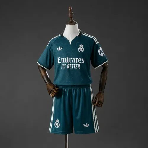 Kit Infantil Real Madrid II 26/27