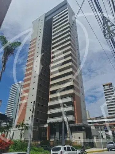 Excelente apartamento para locação no bairro Meireles, próximo à Avenida Beira Mar, em loc