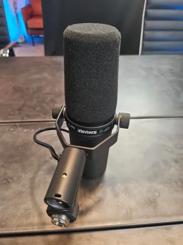 MICROFONE PROFISSIONAL SHURE SM7B