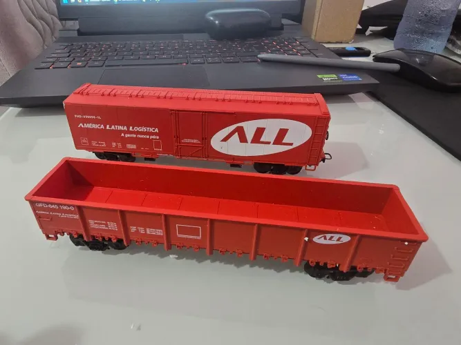 Kit 2 vagões de carga ALL Gôndola e Box FRATESCHI 