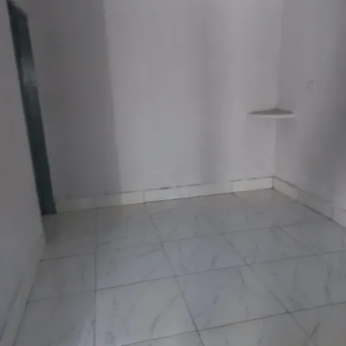 Aluga-se barracão Vila Mauá - Goiânia R$ 600.00
