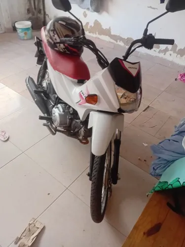 Vendo moto em ótimo estado