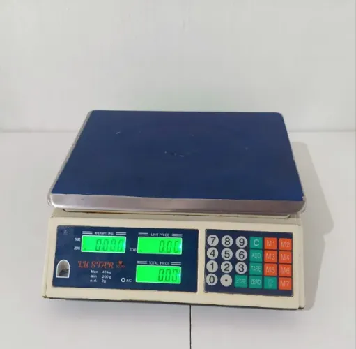 Balança Digital 40kg Alta Precisão Bivolt 110/220v, semi nova