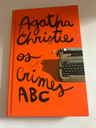 Livro Crimes ABC - Agatha Christie