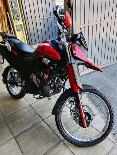 Lander 2025 $27.900 Baixo Km 1.500