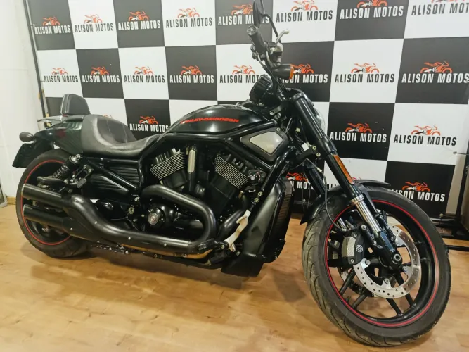 HARLEY-DAVIDSON V-ROD NIGHT ROD SPECIAL (VRSCDX) ?