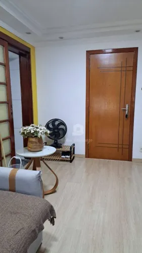 Apartamento 2 Quartos 78m² Reformado com Área Verde e Lazer Completo