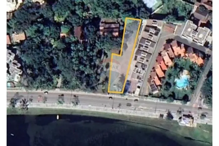 TERRENO NA FRENTE DA LAGOA DAS PALMEIRAS - 1261M2