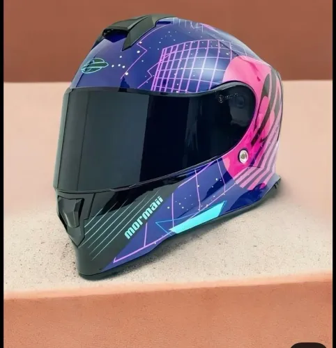 Vende-se capacete Mormaii, duas vezes de uso