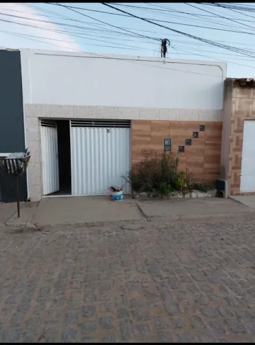 Casa a venda no Centro de Juazeiro - Bairro Jardim Vitoria
