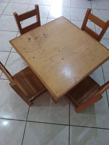 Mesa infantil
