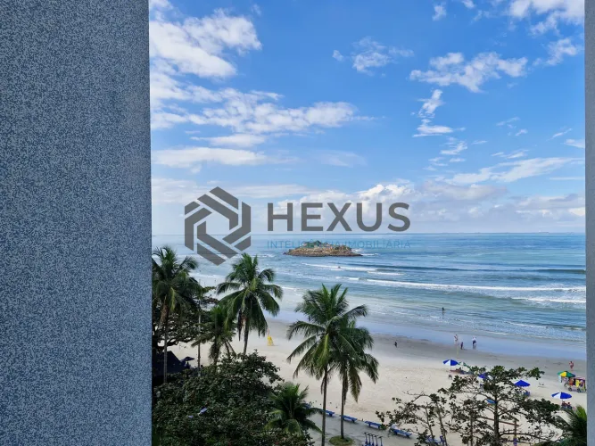 Apartamento frente mar com varanda vista mar nas Pitangueiras, Guarujá