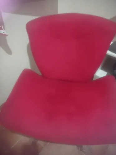 Fauteuil vermelho moderno